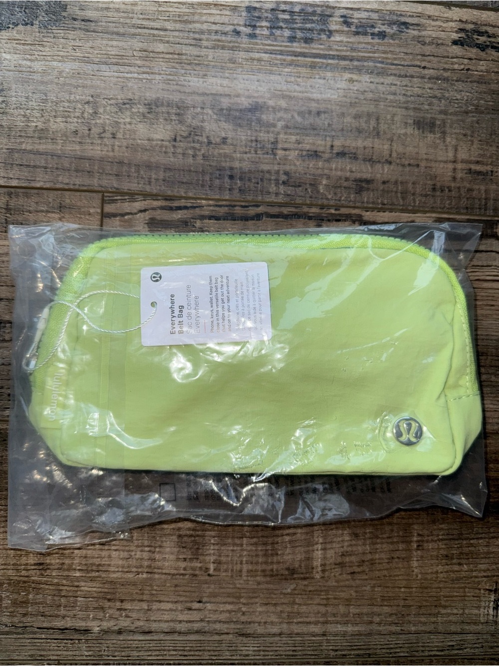 Lululemon Everywhere Belt Bag Neon Green
